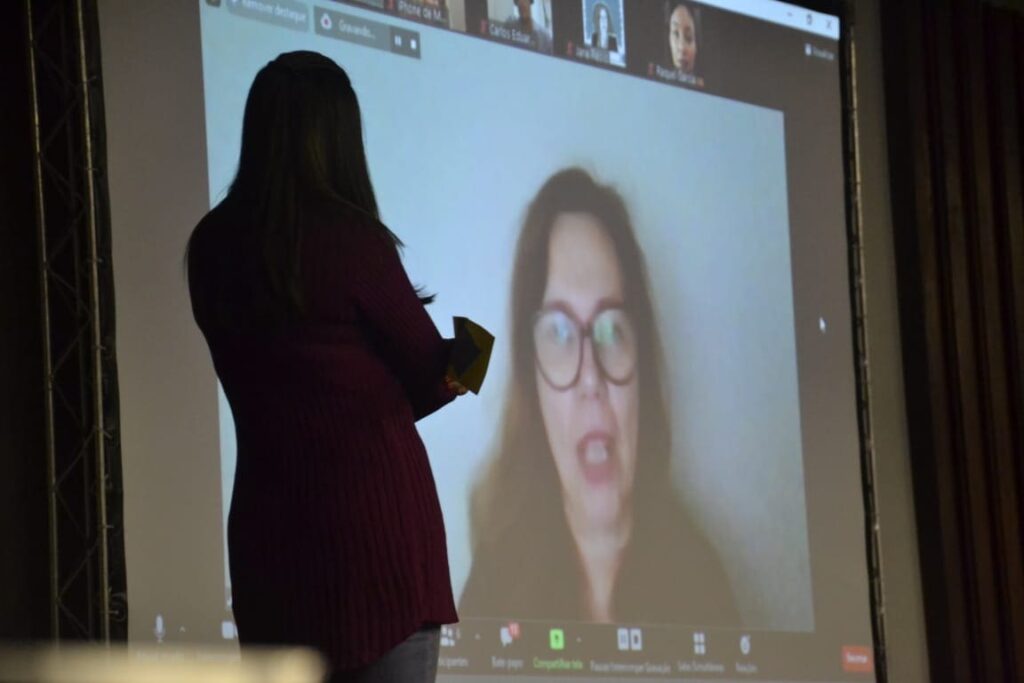 Ensino híbrido-Seduc