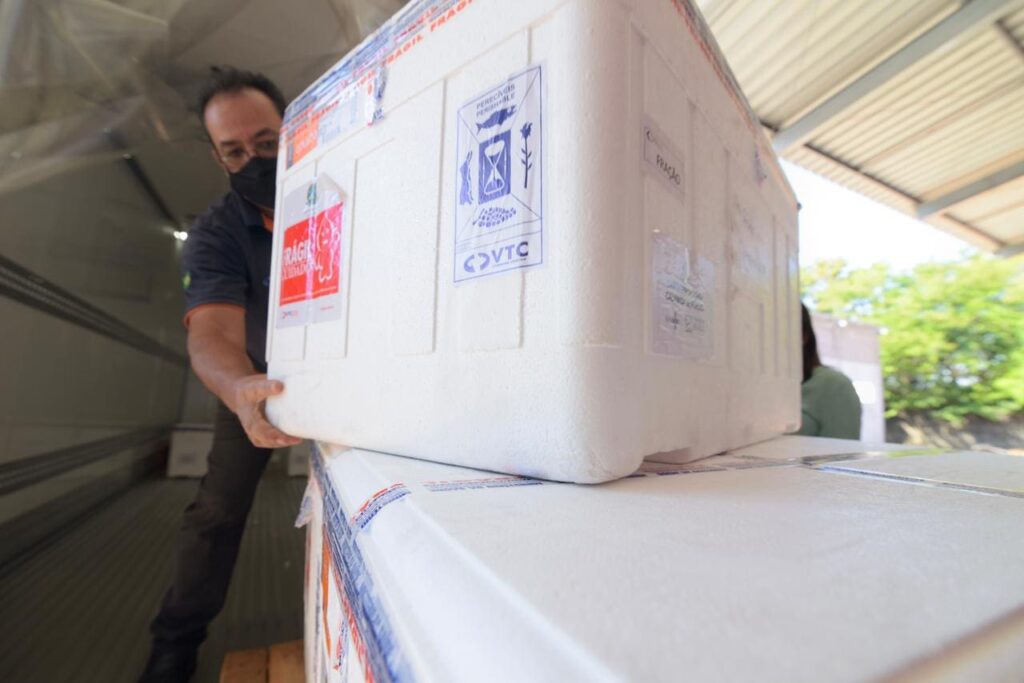 Desembarque de vacina