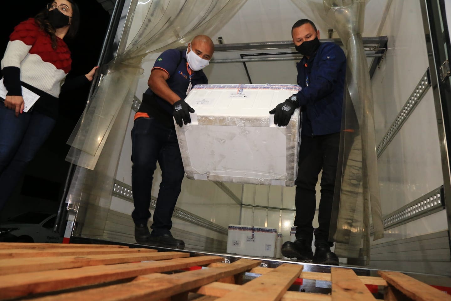 Vacina 4- AstraZeneca 