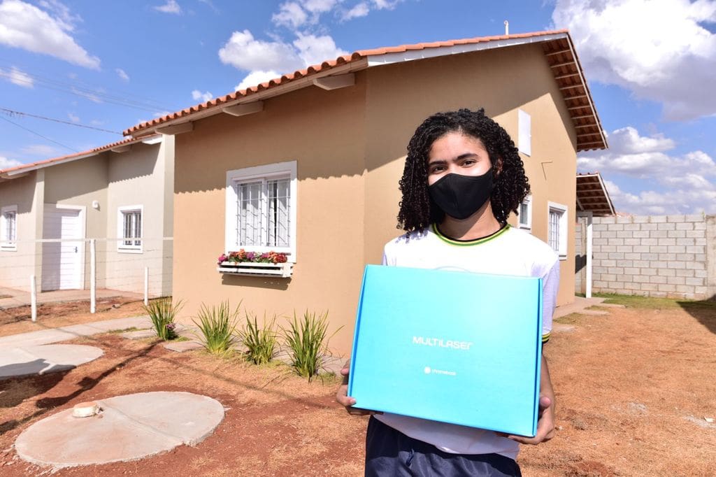 Entrega de Chromebooks