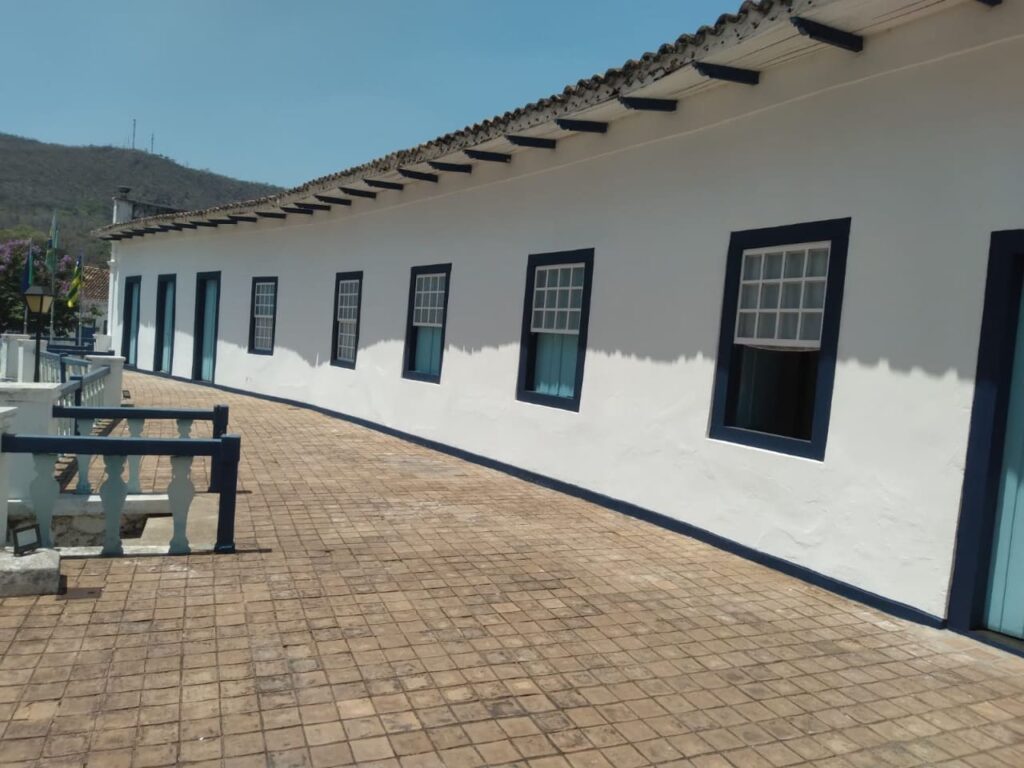 fachada do palácio conde dos arcos