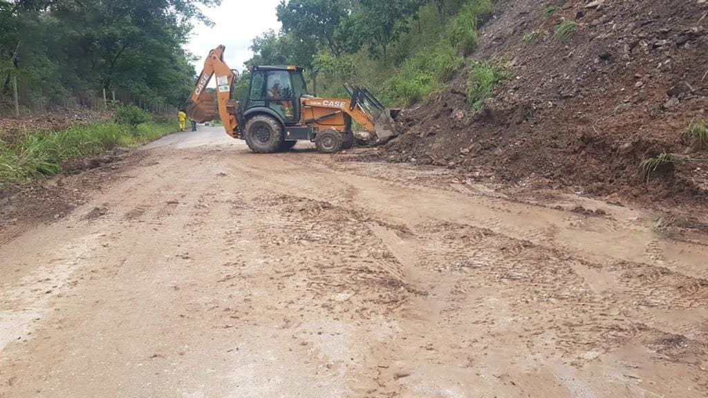 Goinfra na Operação Nordeste Solidário recupera rodovias