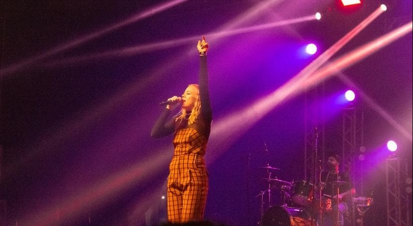 Cantora Maduli é uma das atrações da Claque Retomada Cultural