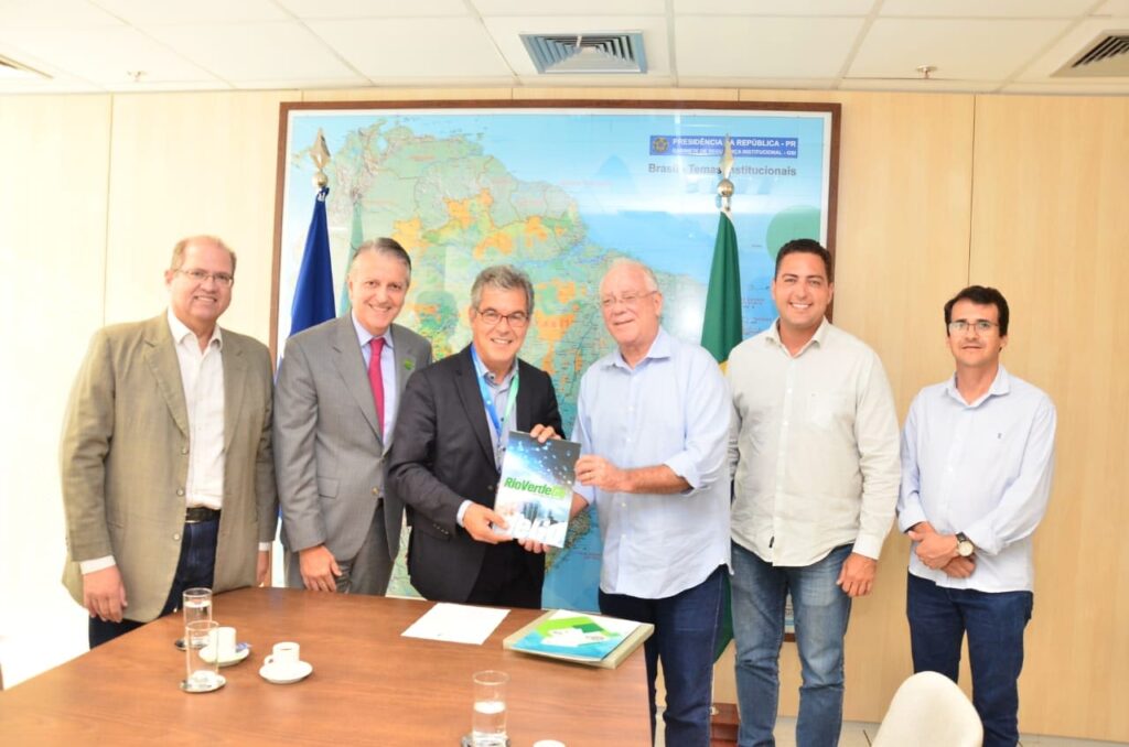 Reunião entre SIC e Apex para participação na Tecnoshow Comigo