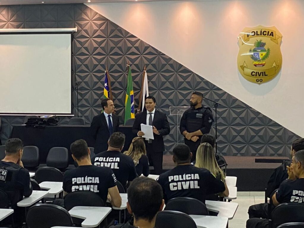 Operação Custo Máximo cumpre 37 mandados judiciais