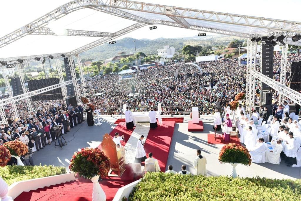 Romaria de Trindade completa 185 anos