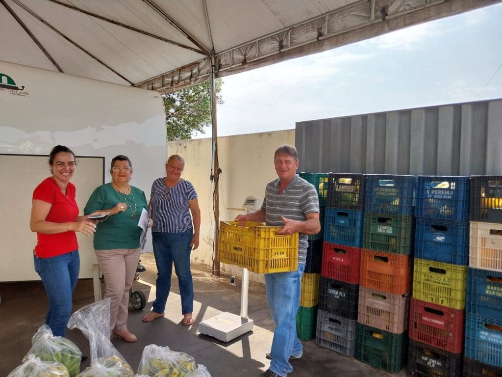 Agricultores familiares iniciam entregas de alimentos do PAA Goiás
