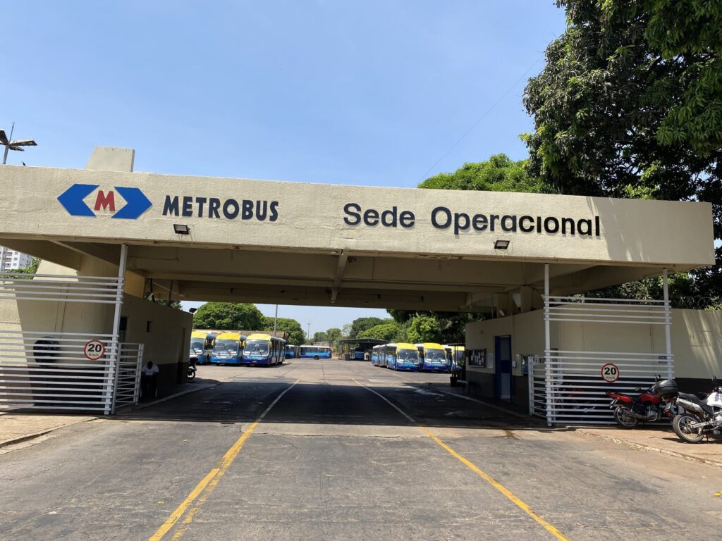 Metrobus abre seleção e contratação de motoristas de ônibus urbano