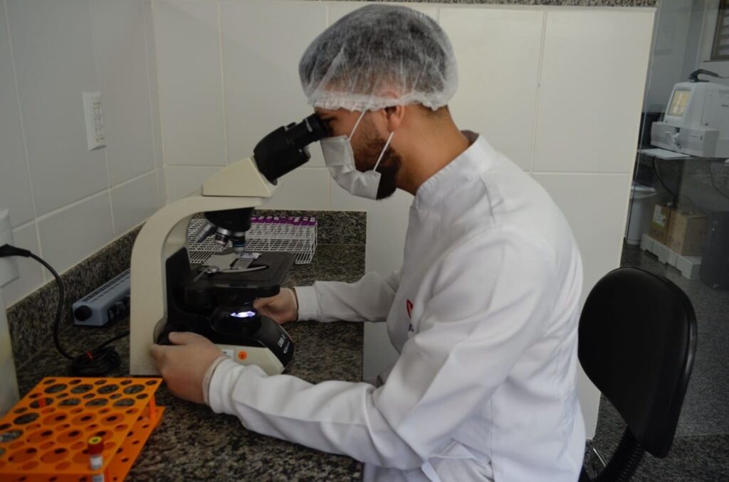 HCN realiza mil exames laboratoriais por dia