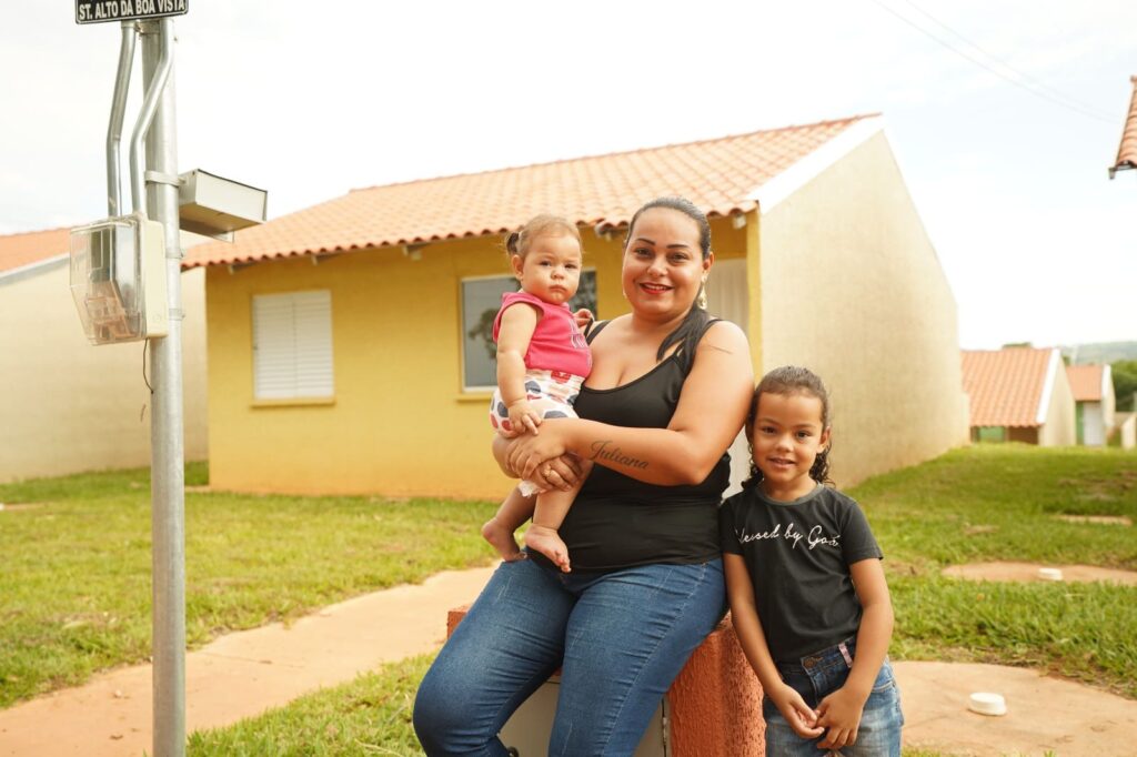 Goiás ultrapassa entrega de 2 mil casas a custo zero