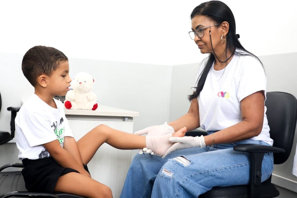 Goiás Social fornece malhas compressivas para vítimas de queimaduras