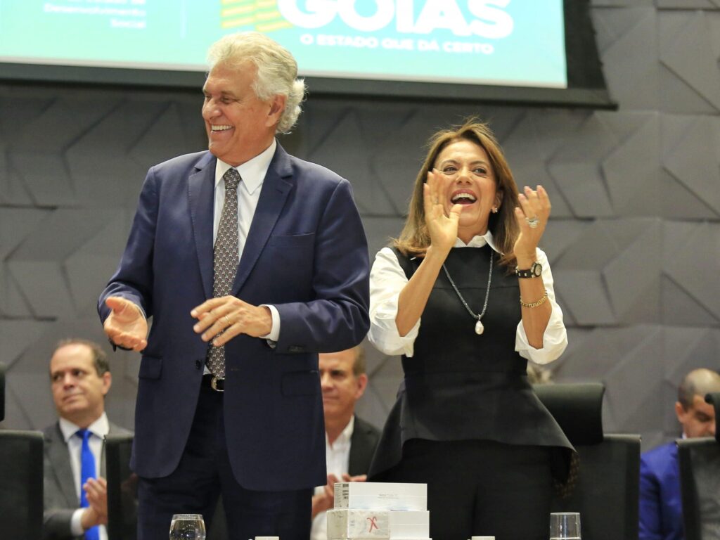 Caiado e Gracinha no encontro de conselheiros tutelares_Secom