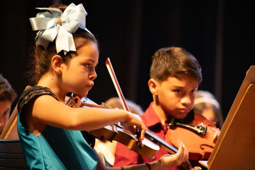 Alunos do Basileu França apresentam ‘O Concerto de Outono’