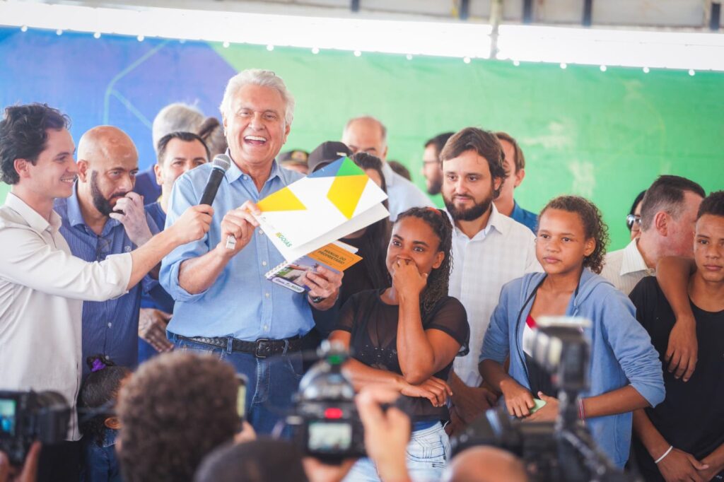 Moradores de Davinópolis conquistam a casa própria