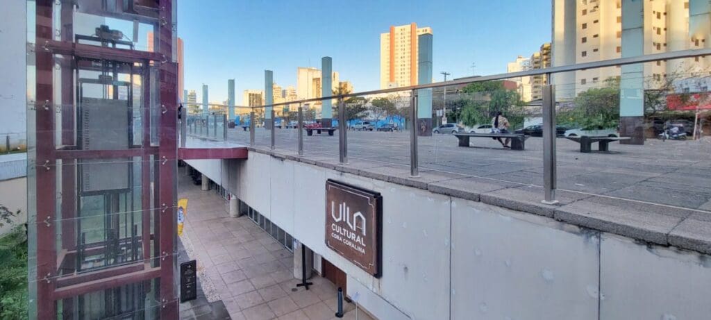 Vila Cultural Cora Coralina recebe lançamento de livro Cova das Flores