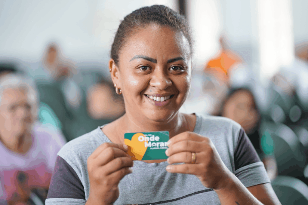 Goiás Social entrega quase 300 cartões nesta quarta-feira