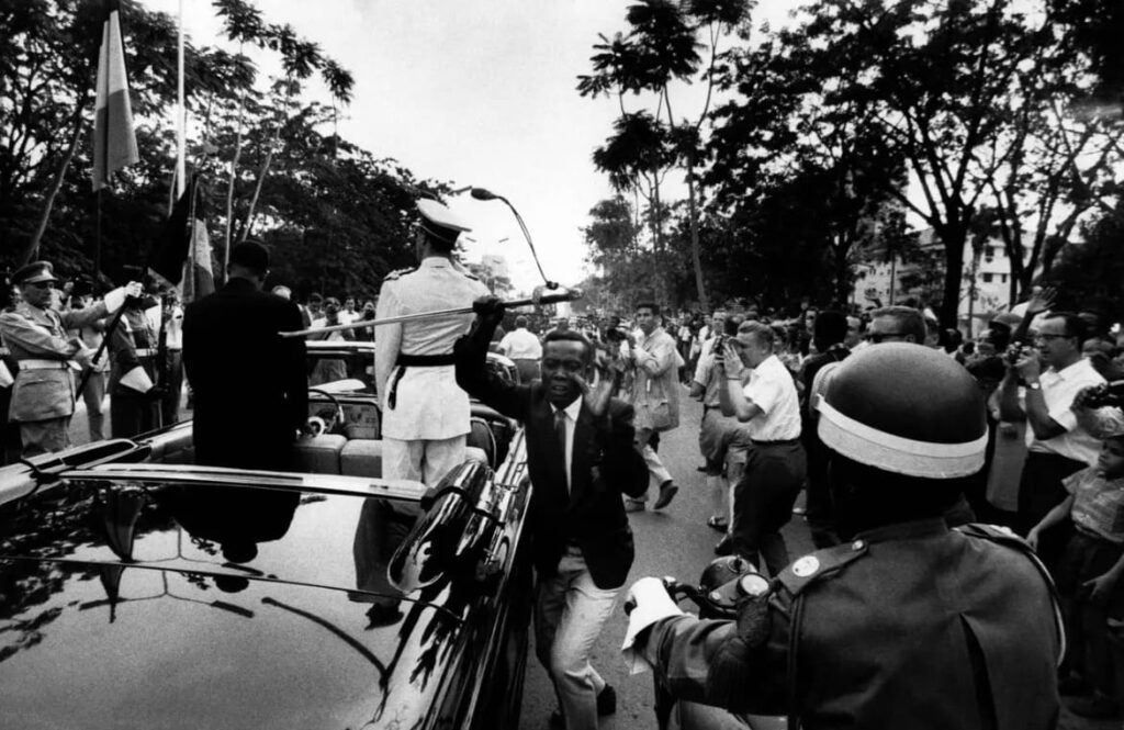 Cine Cultura - Trilha Sonora Para Um Golpe de Estado