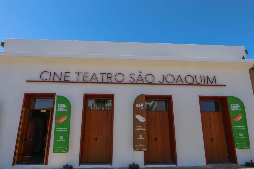 Fachada do Cine Teatro São Joaquim na cidade de Goás, onde ocorrerá o FICA 2025