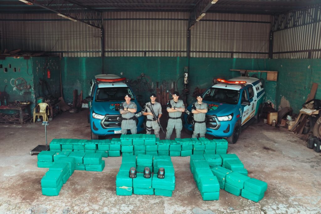 Polícia Militar apreende mais de 2 toneladas de maconha em Goiânia