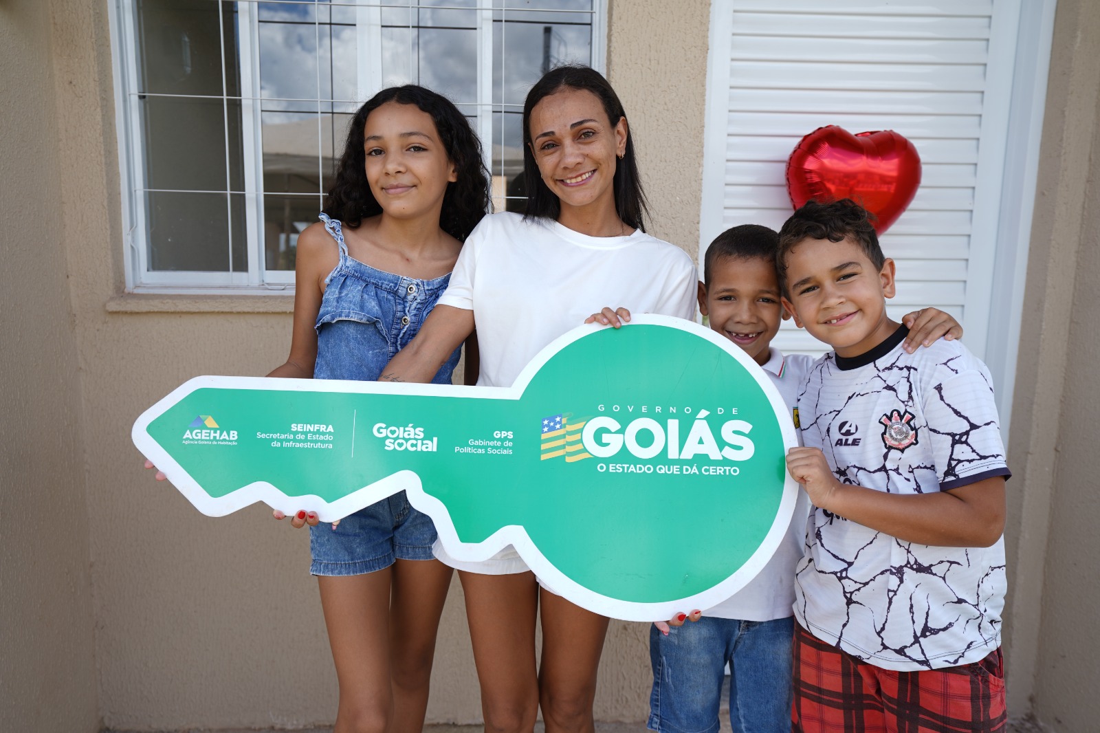 Mais de 4,2 mil casas a custo zero estão em construção em 83 municípios goianos