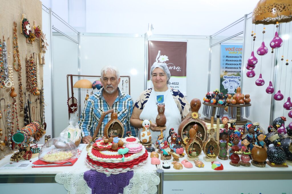 Emater reúne produtores rurais na Feira da Agricultura Familiar na Tecnoshow