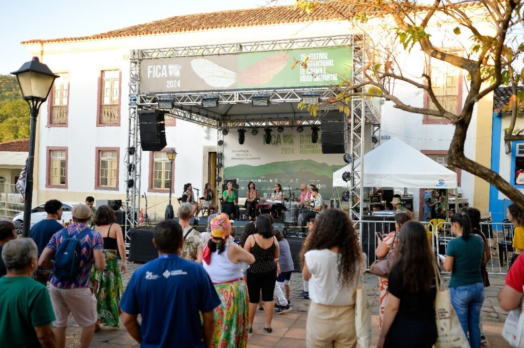 Governo de Goiás divulga programação oficial completa do Fica 2025 - shows e debates durante o dia