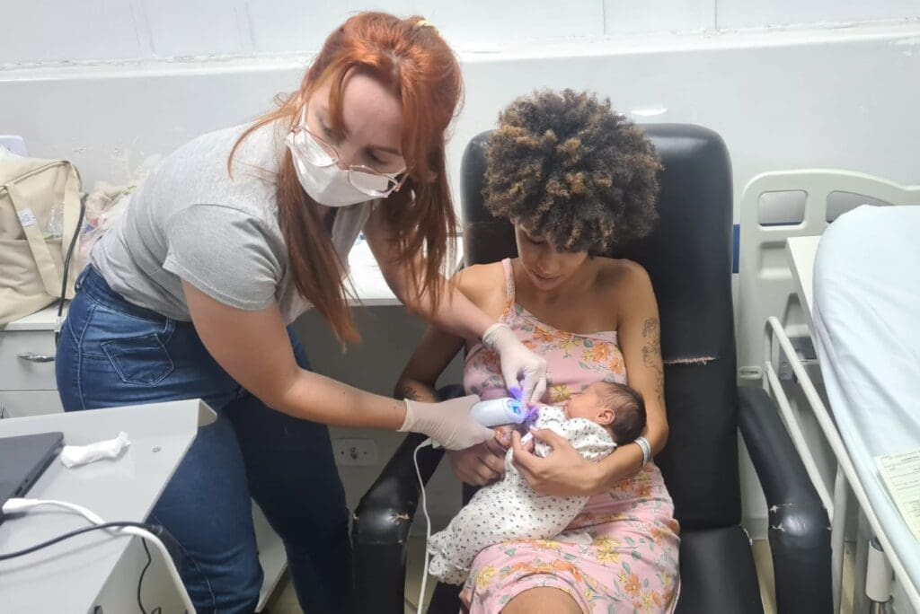 Projeto-piloto capacita para início da biometria neonatal