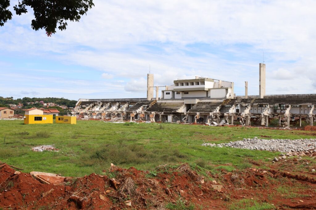 Cavalhódromo de Pirenópolis: governo aguarda desocupação da área para prosseguir com a obra