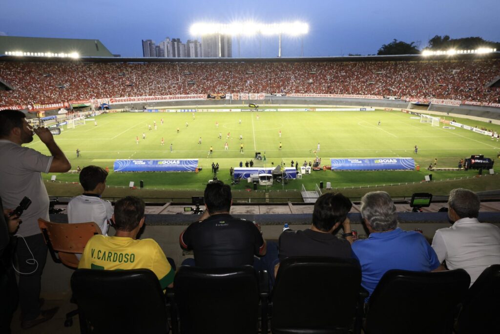 Daniel Vilela confirma disponibilidade do estádio Serra Dourada para jogos do Campeonato Brasileiro