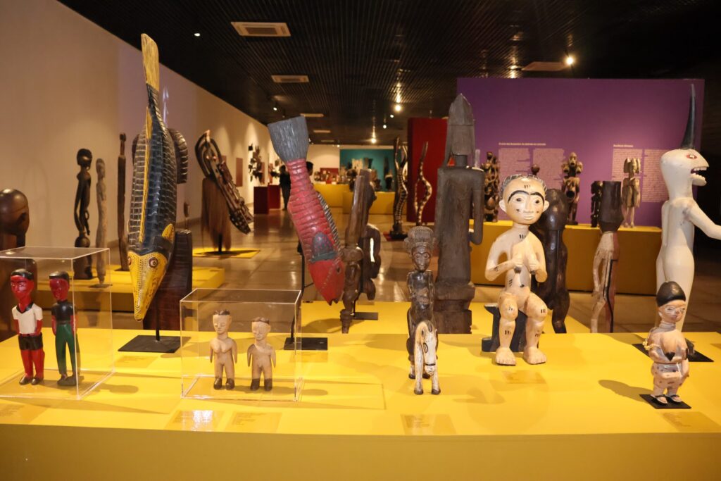 Exposição Arte Africana na Vila Cultural