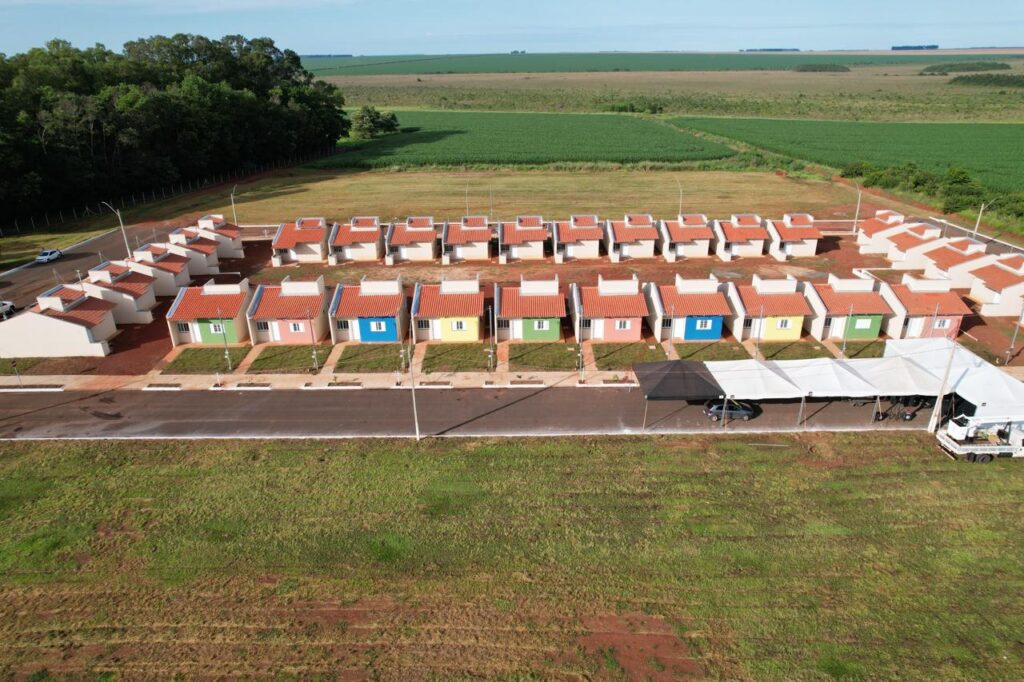 Governo de Goiás abre inscrições para casas a custo zero em mais 16 municípios