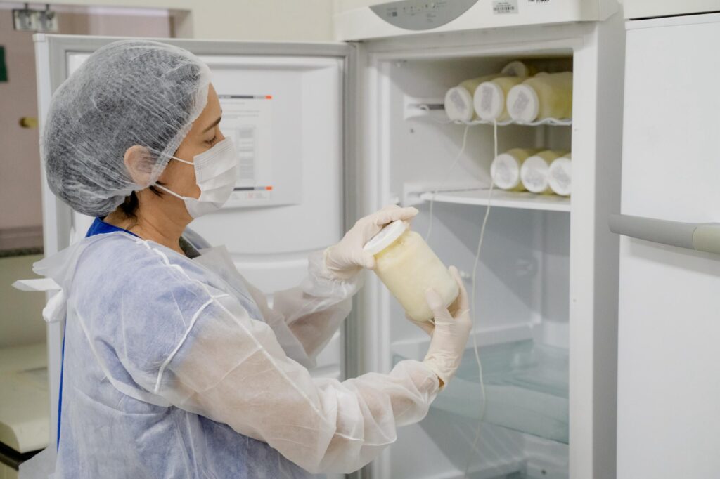 Saúde reforça importância da doação de leite materno