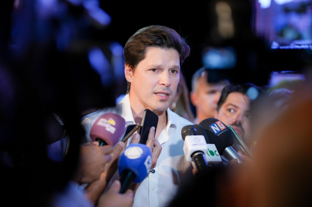 Daniel Vilela durante coletiva de imprensa