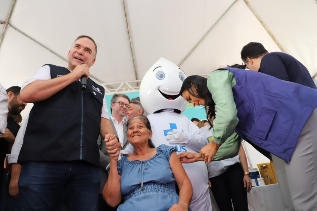 Goiás aplica mais de 40 mil doses no Dia D da vacinação