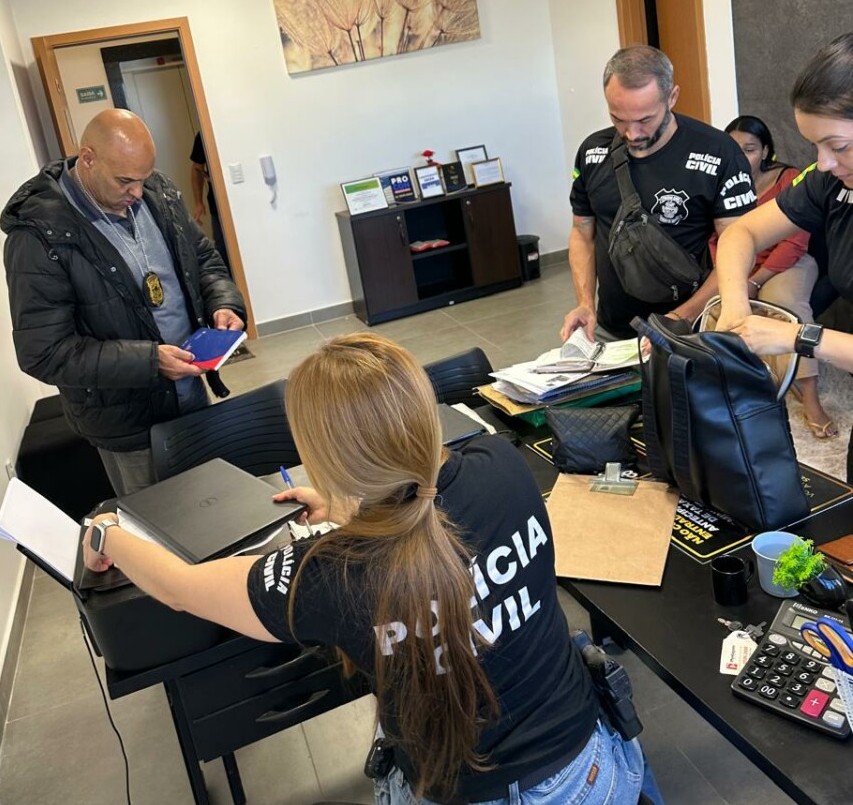 Presa investigada por golpes do falso consórcio e carta contemplada