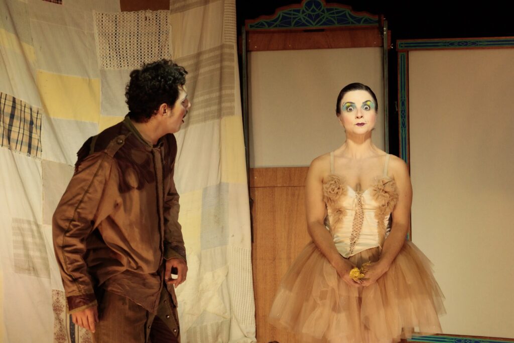 Cia Nudante leva espetáculo infantojuvenil à cidade de Goiás