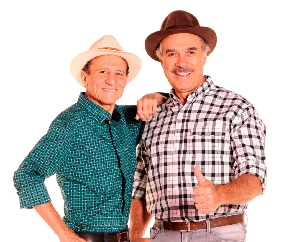Teatro Goiânia recebe show especial de Nilton Pinto e Tom Carvalho