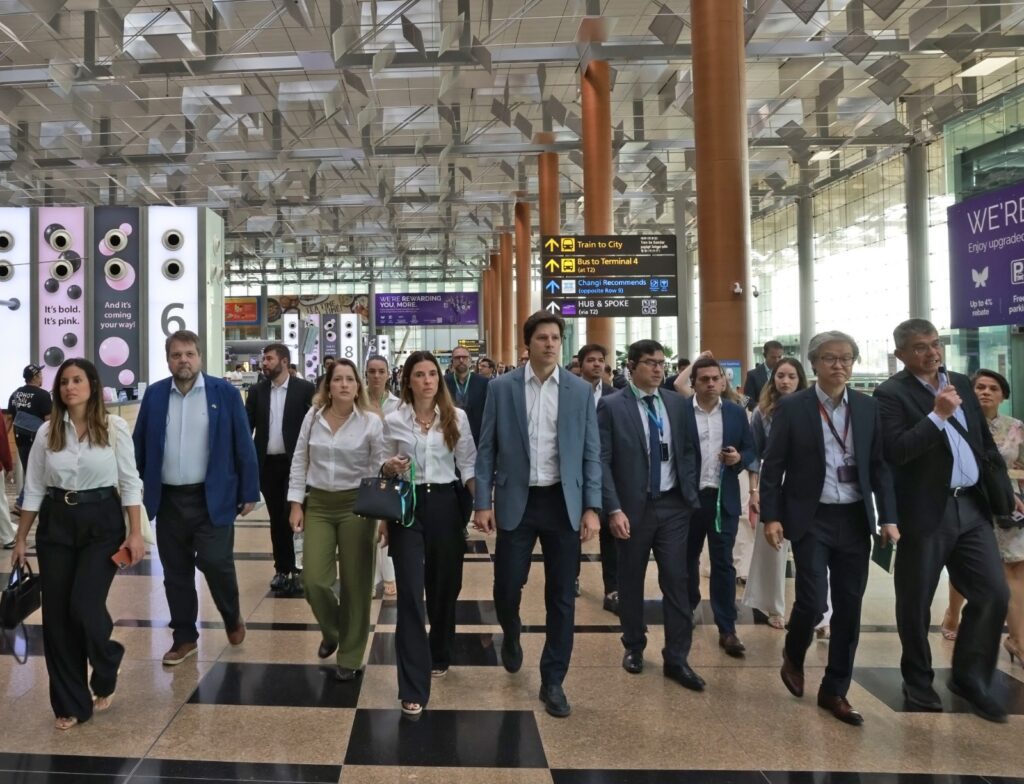 Daniel Vilela articula soluções econômicas e urbanas em Singapura