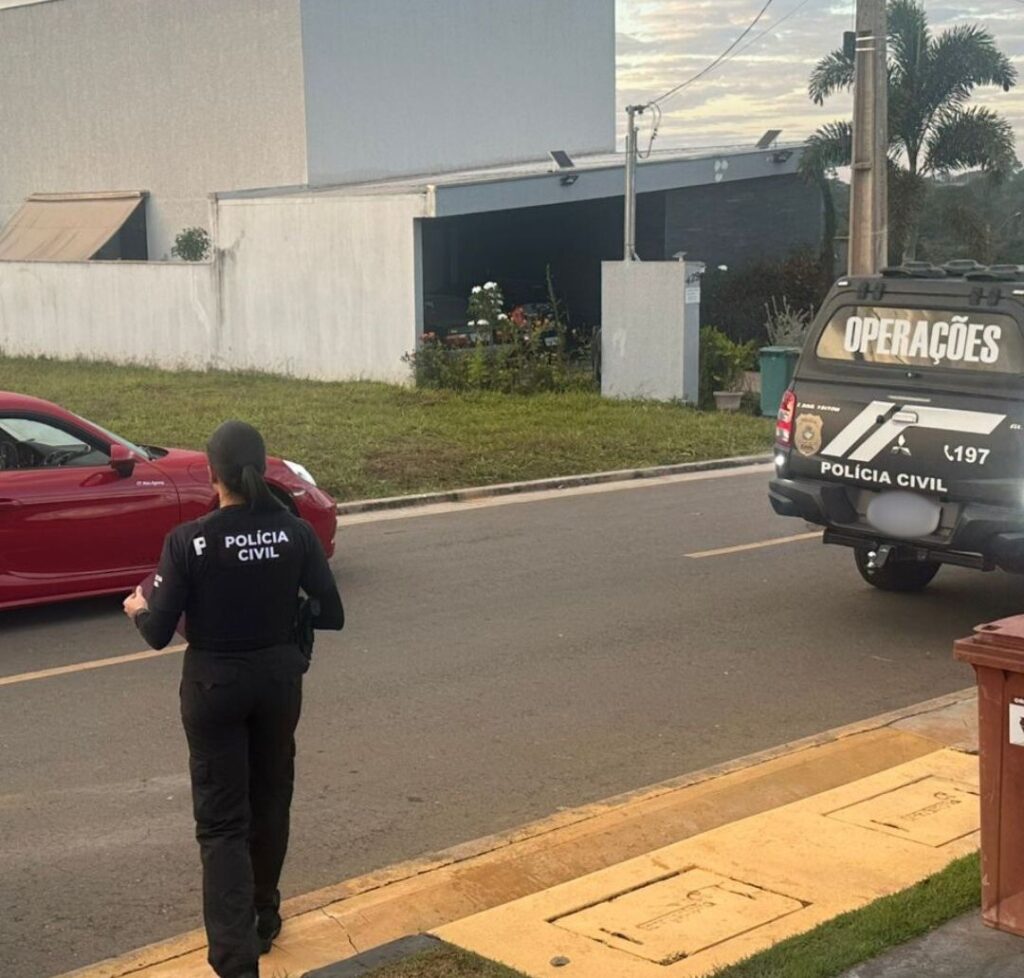 Polícia Civil fecha loja de veículos de luxo em Goiânia