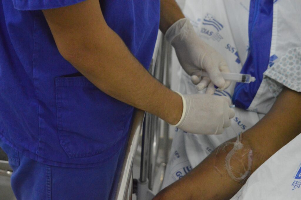 Paciente sendo atendido