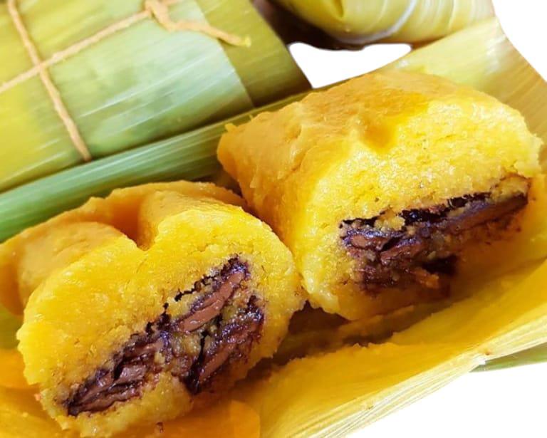 Pamonha com recheio de chocolate