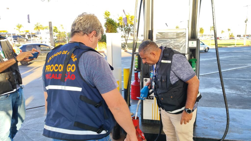 15 postos são autuados por abuso nos preços dos combustíveis