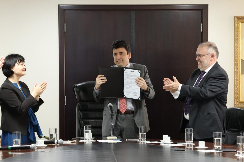 Governo e Consórcio Sonda formalizam contrato do Programa Goiás de Fibra