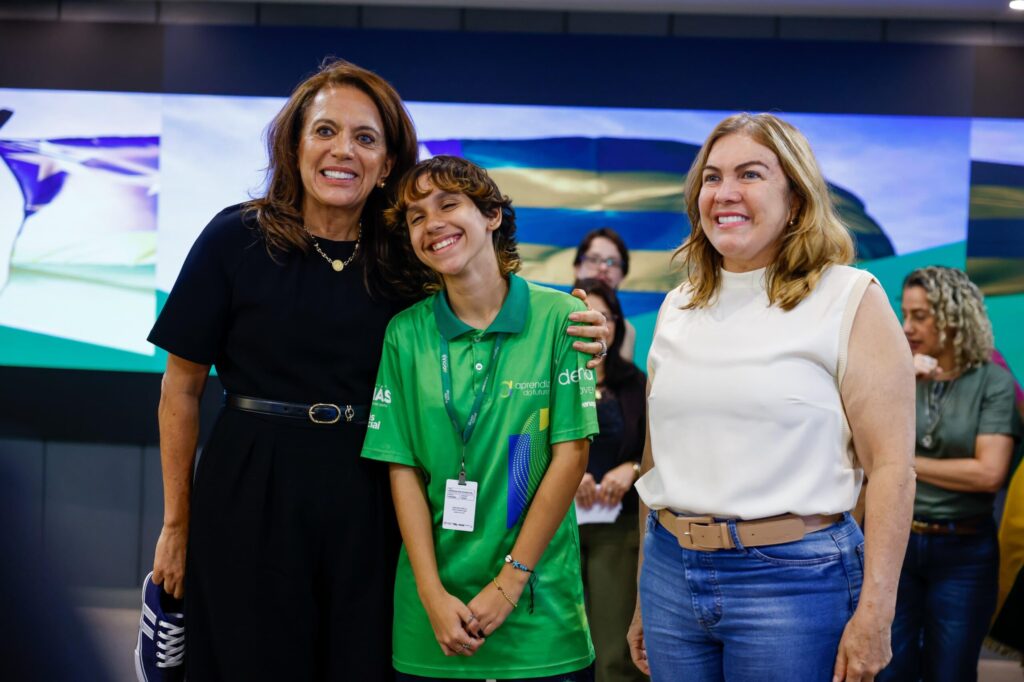 Gracinha Caiado anuncia aumento de até 200% no repasse da merenda escolar