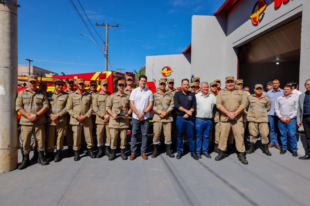 Daniel Vilela na inauguração do destacamento dos bombeiros em Pontalina