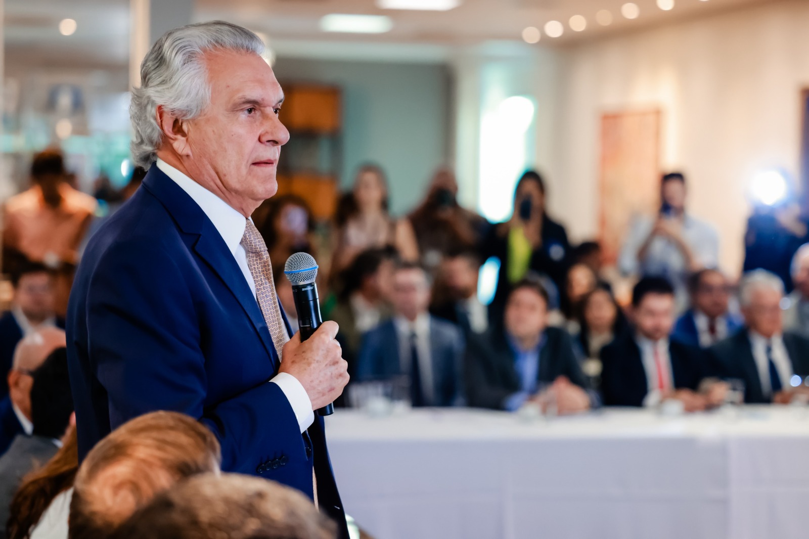 Caiado anuncia medidas em auxílio a empresas afetadas pelo tarifaço