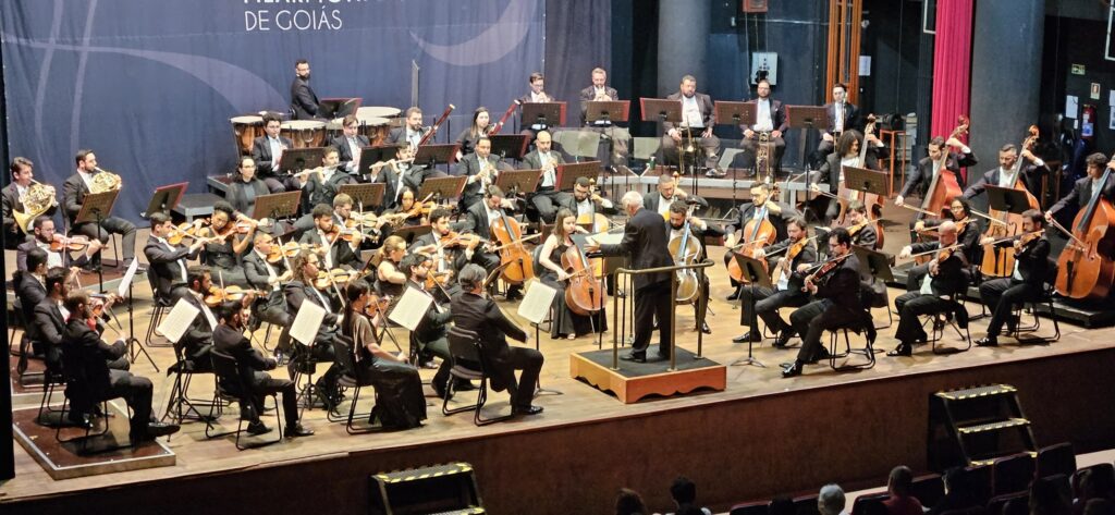 Orquestra Filarmônica de Goiás realiza concerto gratuito com pianista de renome internacional