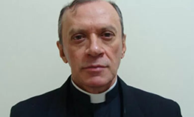 Nota de pesar - Padre César