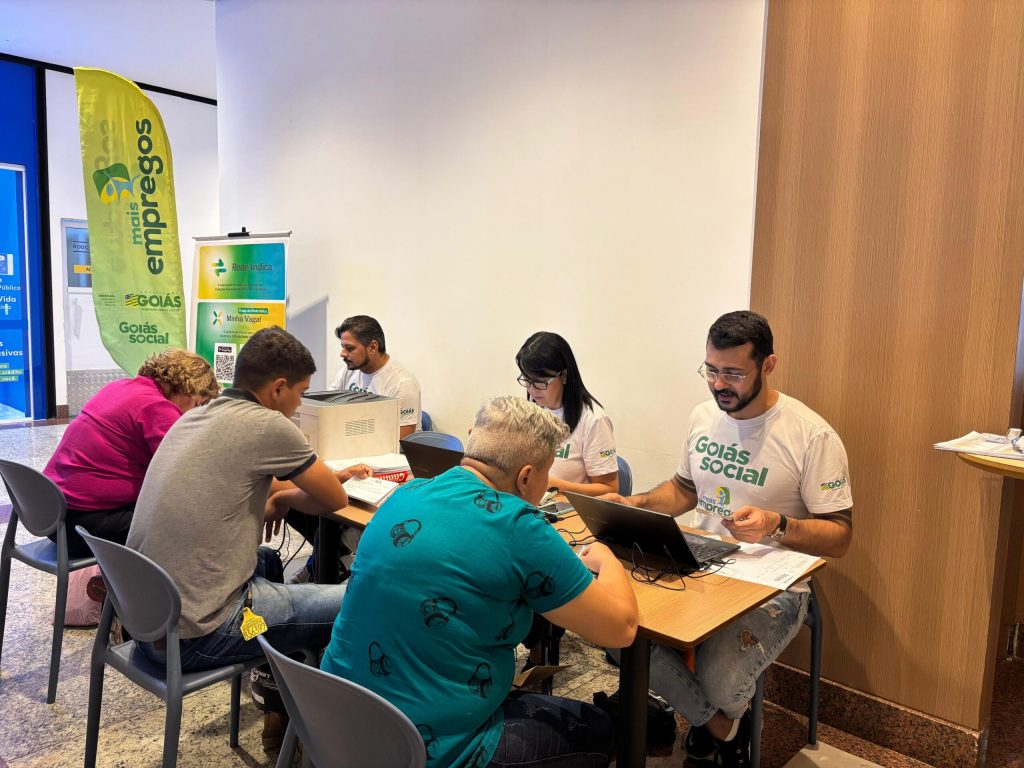 Atendimento no Feirão de Empregos