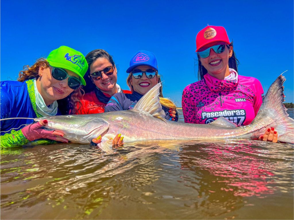 Goiás Turismo divulga atrativos do estado na principal feira de pesca esportiva da América Latina